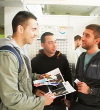 Хора без работа има. А хора за работа?