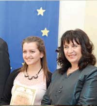 Награди за децата със златни сърца