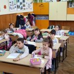 Задачата на педагогическия екип на СУ „Св. Паисий Хилендарски“ е да мотивира децата да търсят знанието и да го превръщат в умения