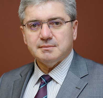 Проф. д-р Красимир Иванов с орден „Св. св. Кирил и Методий“ – огърлие