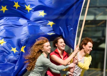 56% от европейците искат повече пари за борба с кризата