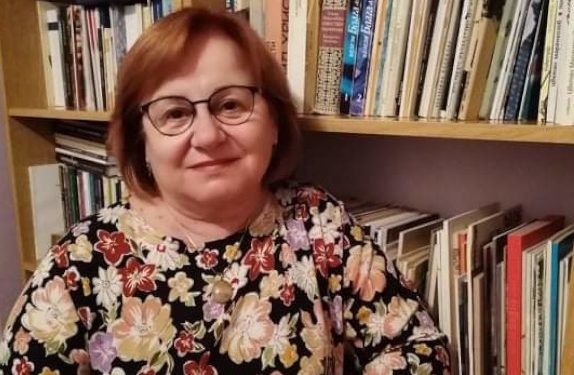 Доц. Пенка Ватова, директор на Института за литература  при Българската академия на науките: От хуманитаристиката не се печели, тя се измерва в духовни стойности