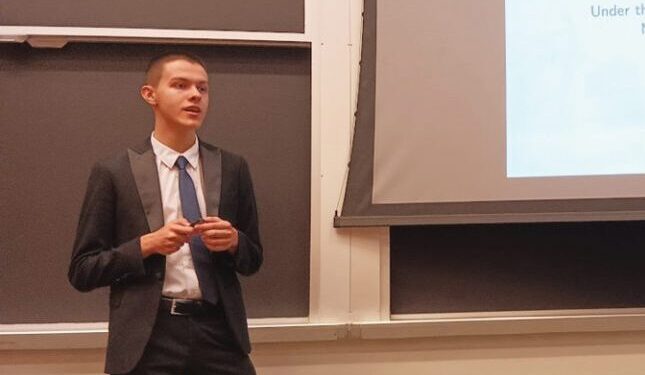 Успех за наш ученик в САЩ