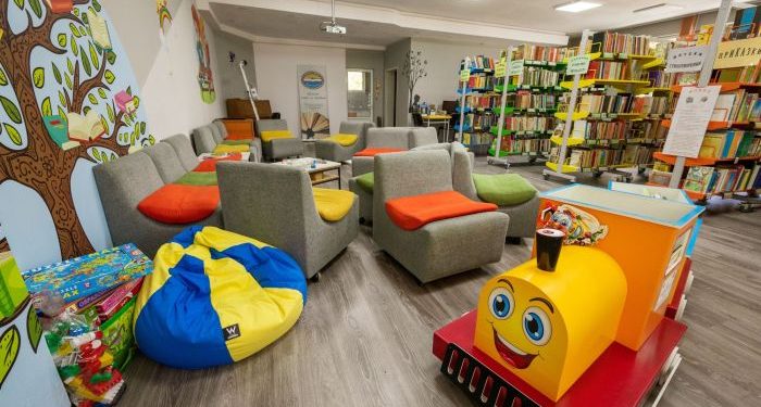 Школо се превръща в екобиблиотека