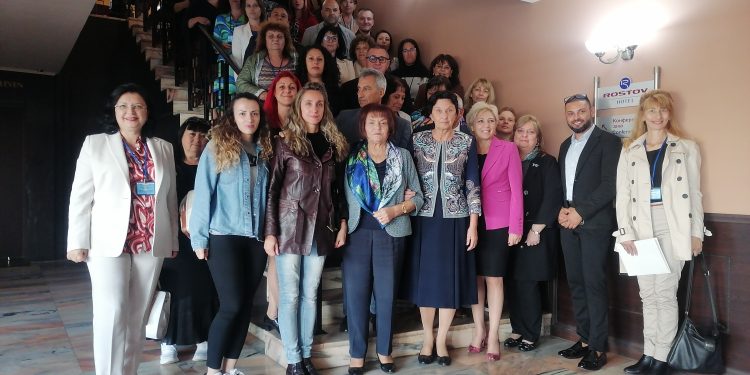 Признание за добри практики за работа с деца от уязвими групи