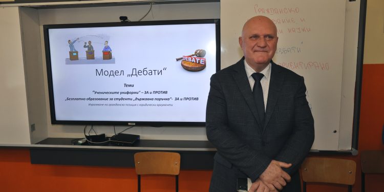 Министър Галин Цоков присъства на два открити урока в Софийската професионална гимназия „Княгиня Евдокия“