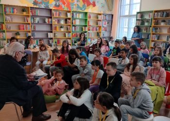 Детската книга открехва вратата към въображението