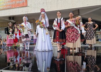 Грузинка е кралица на Панаира на киселото мляко