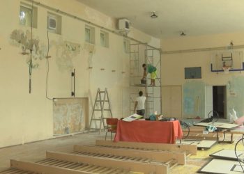 Ремонтират 150 училища преди първия звънец