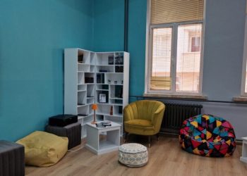 Стимулират ученето с нови класни стаи в 426 училища