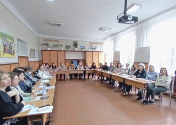 Едногодишни курсове за учители в неделните школа