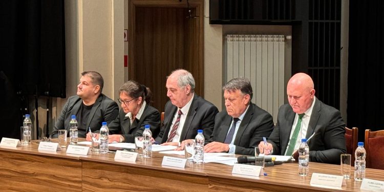 Подписан е меморандум за създаване на Център за енергийно развитие и нови науки във Враца