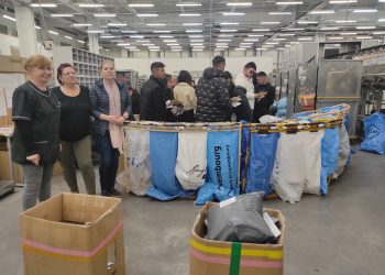 Как Пощите се грижат за писмата и пратките