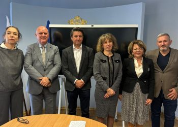 МОН и Столична община с общи действия за осигуряване на сграда за Румънската гимназия