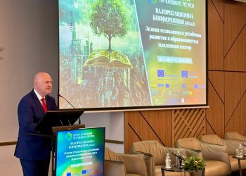 МОН спечели международен проект за дигитално благополучие в училище