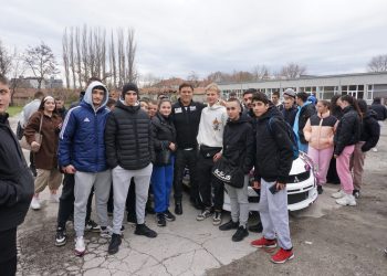 Над 1000 ученици взеха участие в кампанията на МОН „Аз съм отговорен шофьор“