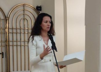 Докторантски училища подкрепят 450 млади учени