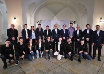 Стипендиантската програма на Института INSAIT и Софийския университет продължава с 1 млн.лв. за талантливи студенти