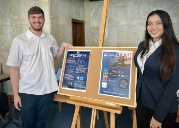 Математици обменят идеи