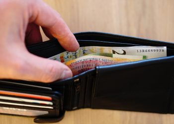 Закупуване на осигурителен стаж: какво трябва да знаем