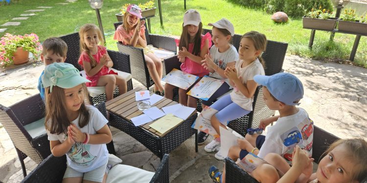 Детството не е състезание