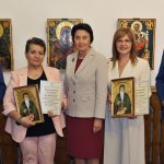 Четири директори бяха отличени от МОН с годишните награди "Св. Иван Рилски". Тази година те бяха връчени от заместник-министъра на образованието и науката д-р Емилия Лазарова на церемония в Рилския манастир