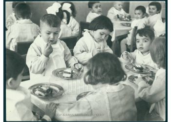 Храни и пития – от Ориента до столовата