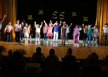 Гимназията в Белене с концерт за 55 години